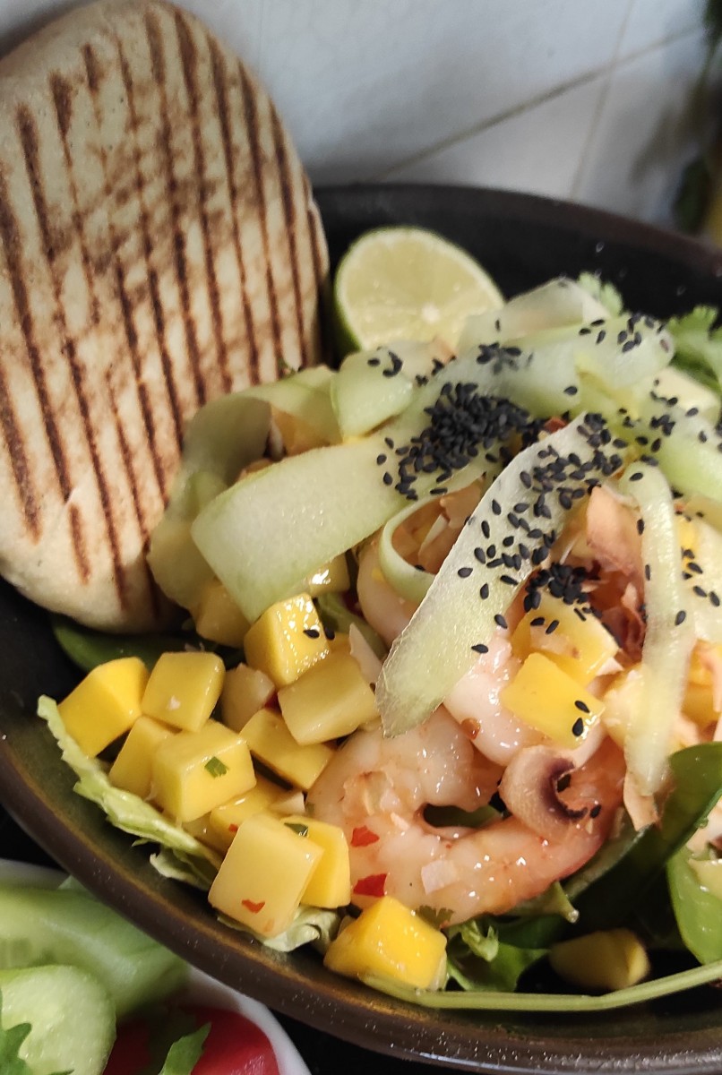  - tropical prawn and mango salad (CN) (LF)